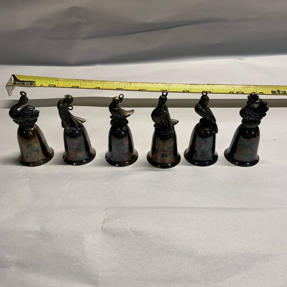 Assorted R&B bells - Picture 2 of 3